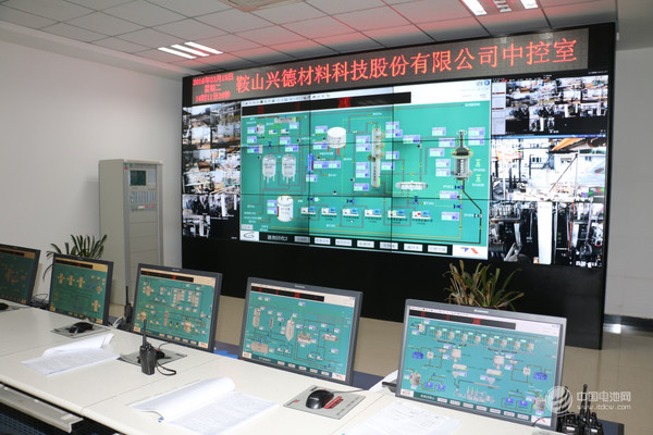 本網專稿 于清教一行調研鞍山興德，鋰電池負極原料炭微球前景向好